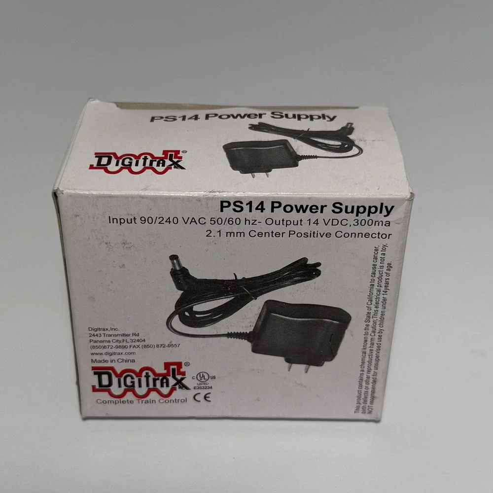 Digitrax PS14 Power Supply 14 VDC 300mA 2.1mm Center Positive AC DC Adapter NEW
